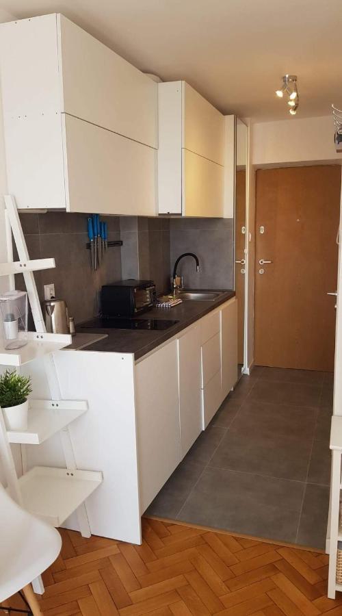 Apartament Plac Trzech Krzyzy Warschau Exterior foto